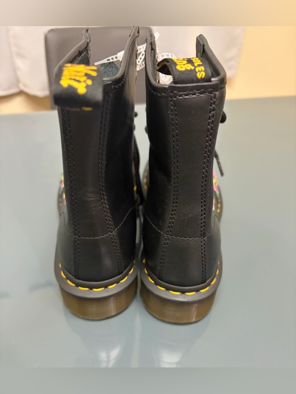 Dr. Martens 1460 Vonda 2 embroidered floral boots - Picture 10 of 13